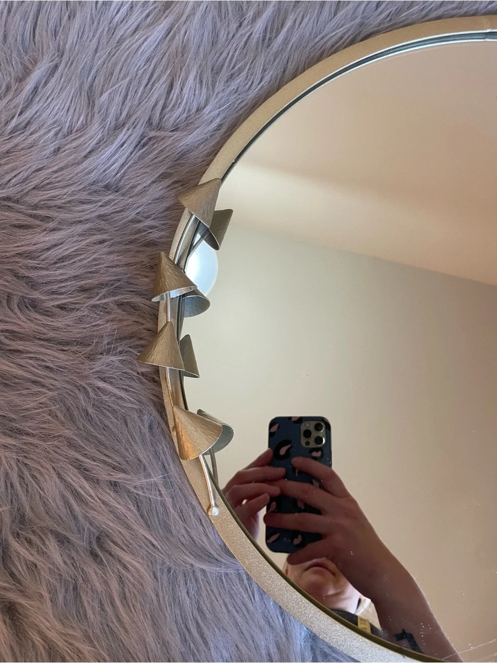 Gold Round Decorative Wall Mirror with Sculptural Accents - Picture 5 of 8